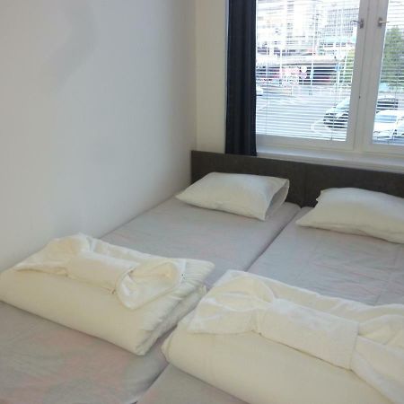 Apartman Van Ng Praha Bagian luar foto